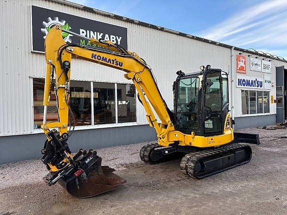 Komatsu PC55 MR-5 3 of 8