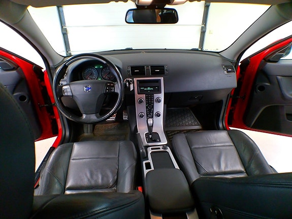 Volvo V50 10 of 14