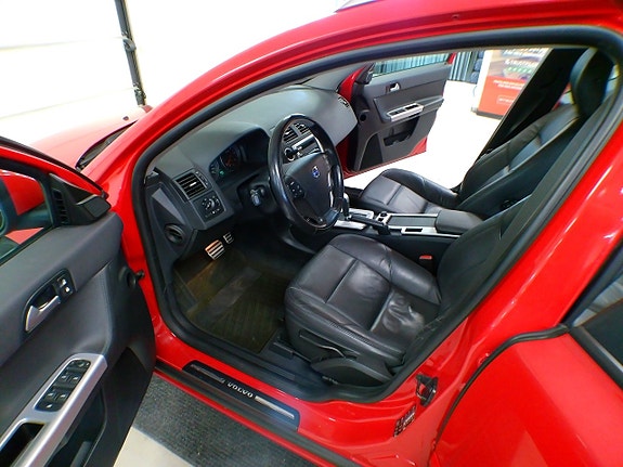Volvo V50 9 of 14