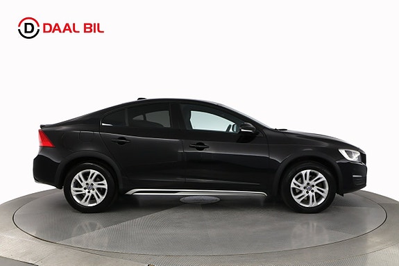 Volvo S60 Cross Country 5 of 5