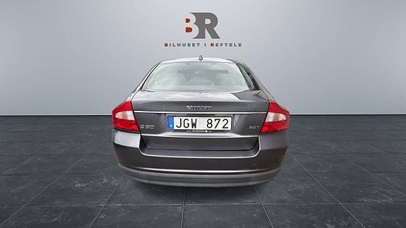 Volvo S80 7 of 13