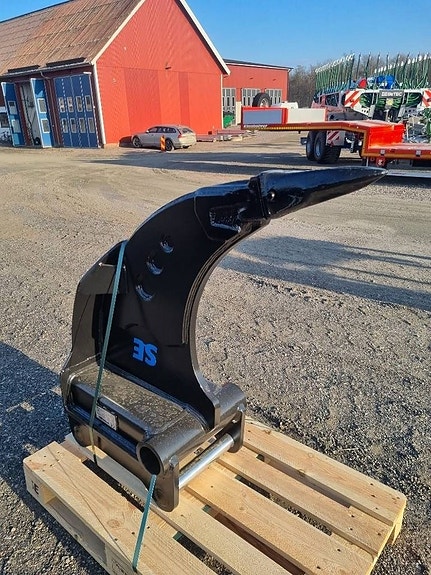 SE Equipment  Tjälkrok S60 2 of 4