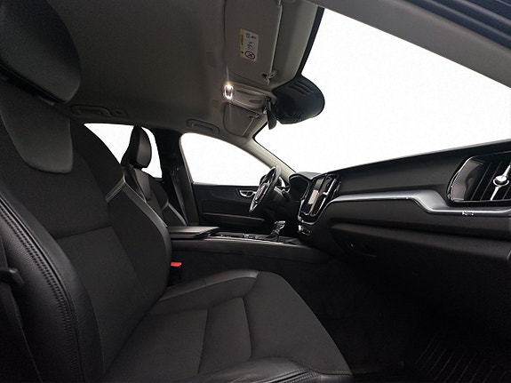 Volvo XC60 24 of 30
