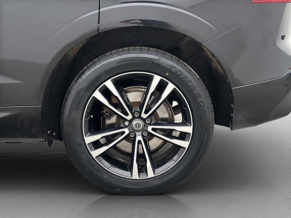 Volvo XC60 30 of 30