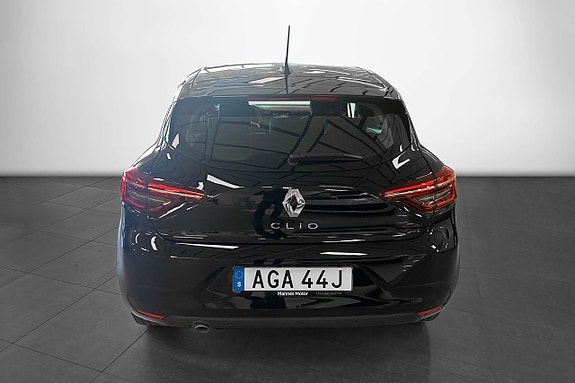 Renault Clio 4 of 5
