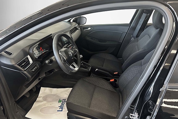 Renault Clio 7 of 9