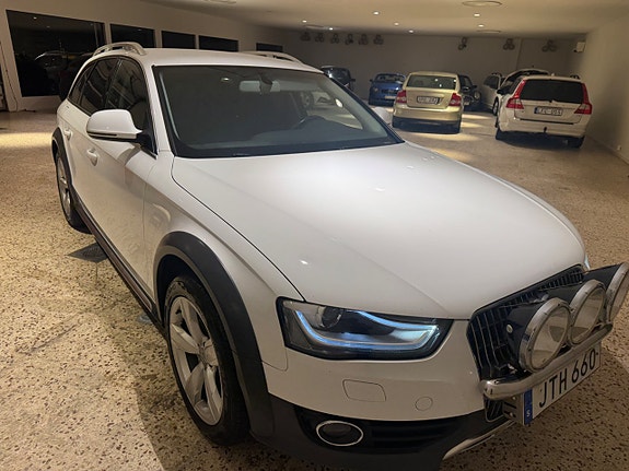 Audi A4 2 of 5