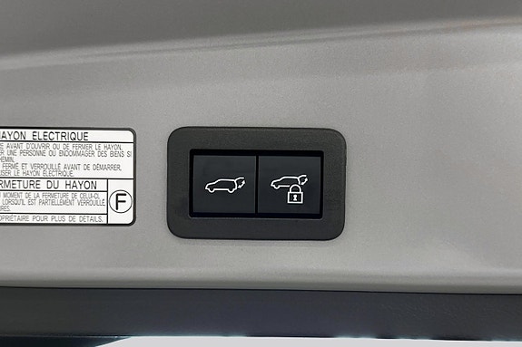 Toyota Corolla Cross 15 of 19