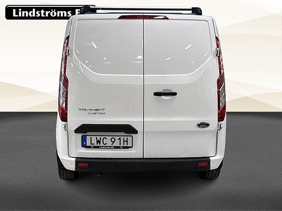 Ford Transit Custom 7 of 18
