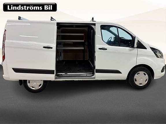 Ford Transit Custom 12 of 18