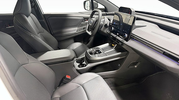 Subaru E-Outback 3 of 9