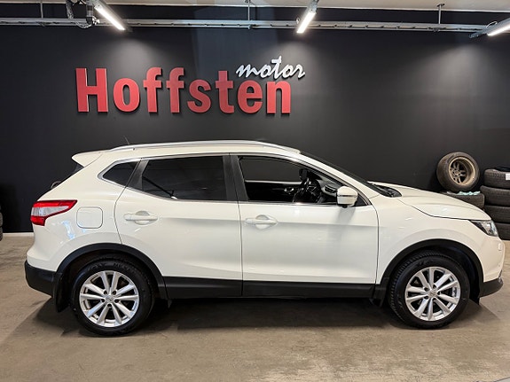 Nissan Qashqai 2 of 5