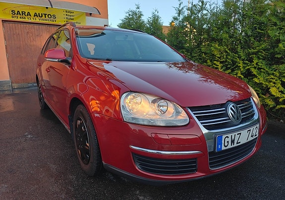 Volkswagen Golf V 8 of 18