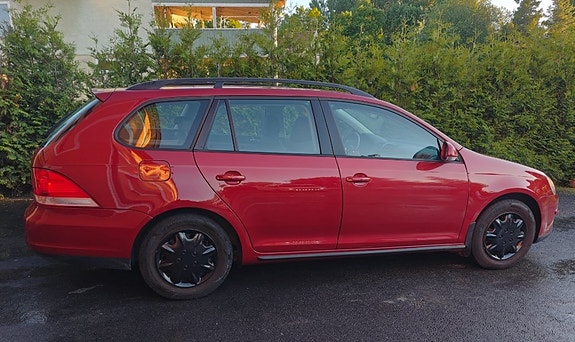 Volkswagen Golf V 6 of 18