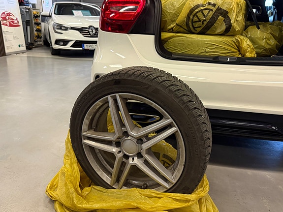 Mercedes-Benz A180 29 of 29
