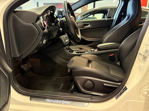 Mercedes-Benz A180 16 of 29