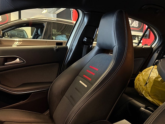 Mercedes-Benz A180 19 of 29