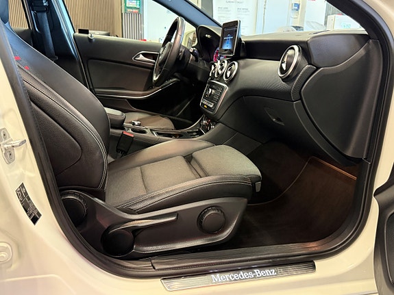 Mercedes-Benz A180 25 of 29