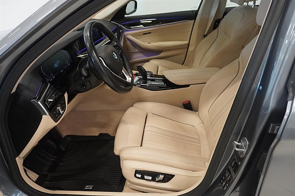 BMW 520d 2 of 5