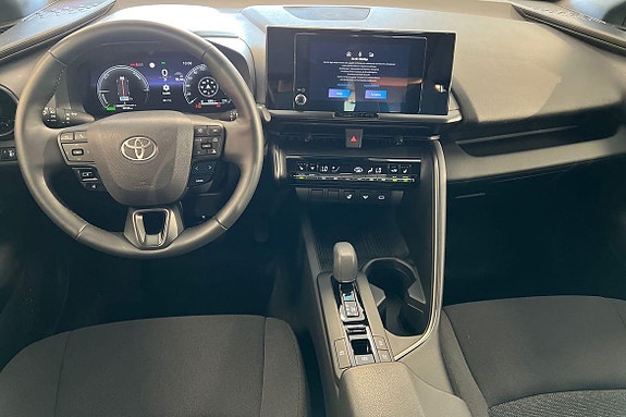 Toyota C-HR 10 of 21