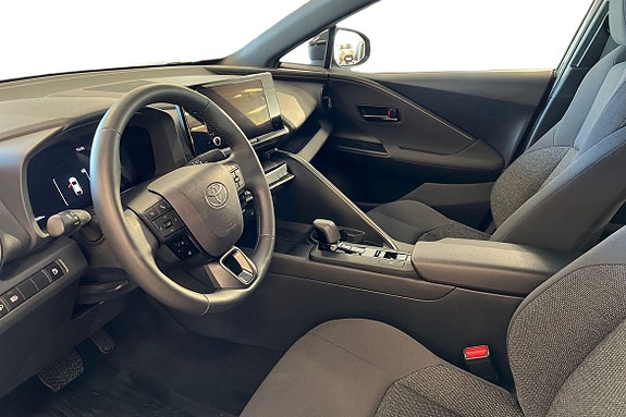 Toyota C-HR 14 of 21