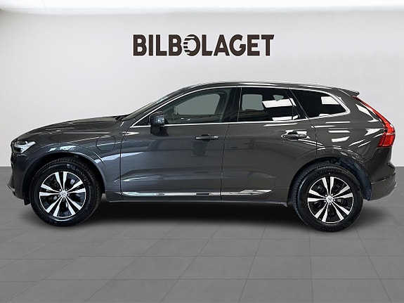 Volvo XC60 2 of 5
