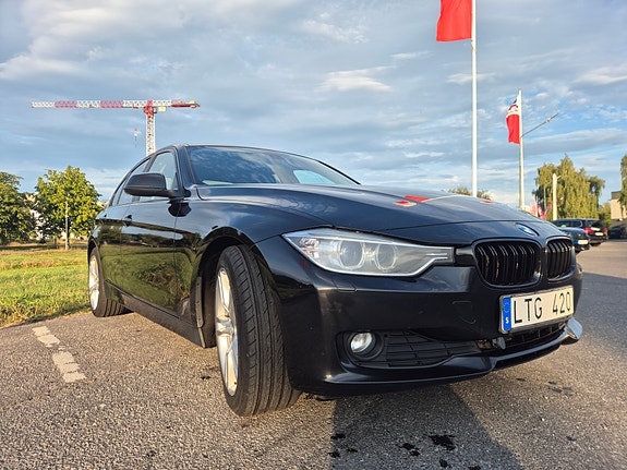 BMW 320d 5 of 5