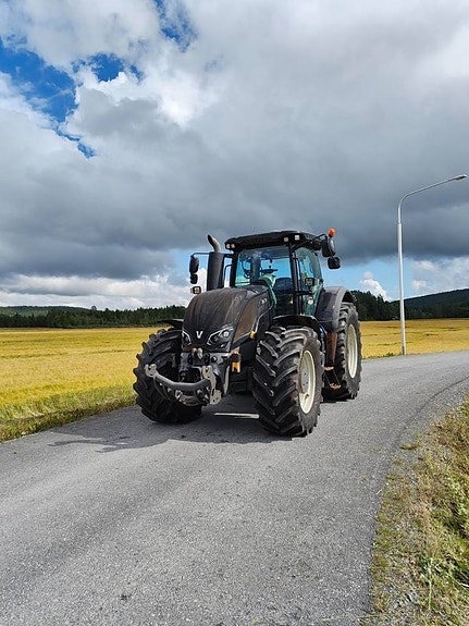 Valtra S 374 6 of 7