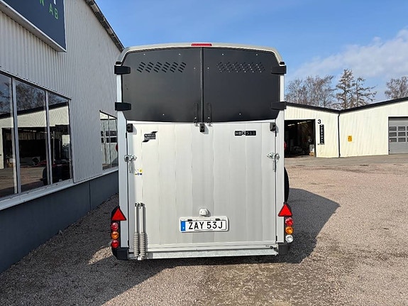 Ifor Williams HBX 511 Hästtransport 4 of 5