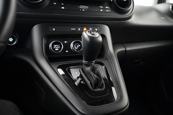 Mercedes-Benz eCitan 10 of 19
