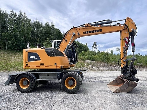Liebherr A 914 Compact Litronic 5 of 15