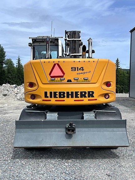 Liebherr A 914 Compact Litronic 7 of 15