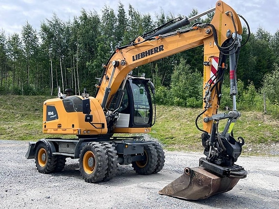 Liebherr A 914 Compact Litronic 4 of 15