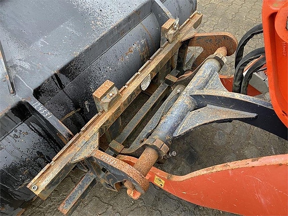 Kubota R082 9 of 10