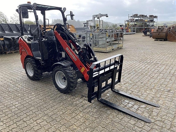 Manitou MLA 2-25H 4P 5 of 10