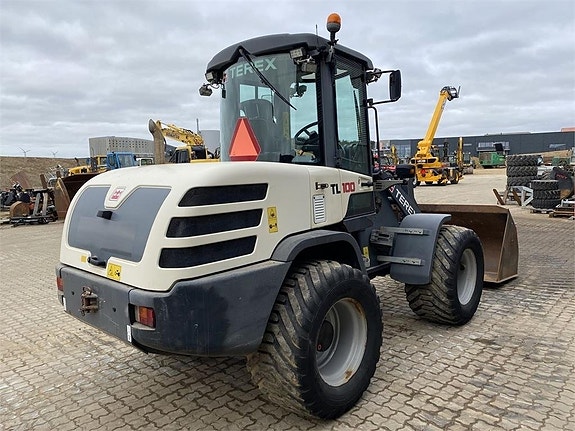 Terex TL100 4 of 10