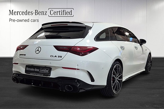 Mercedes-Benz CLA35 4 of 5