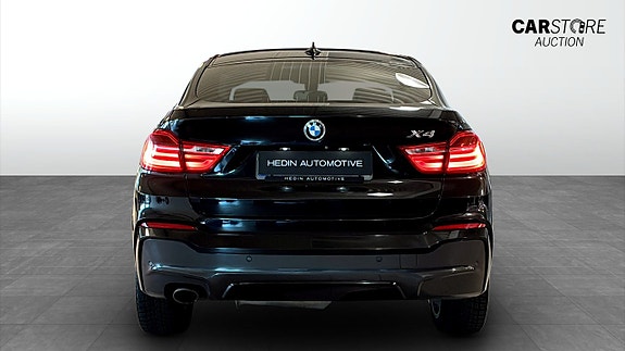 BMW X4 7 of 12