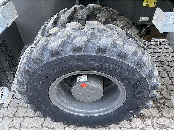 Sennebogen 613E-M 7 of 9