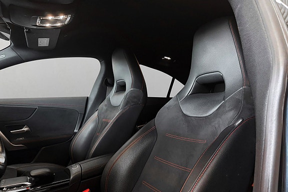 Mercedes-Benz CLA200 d 30 of 30
