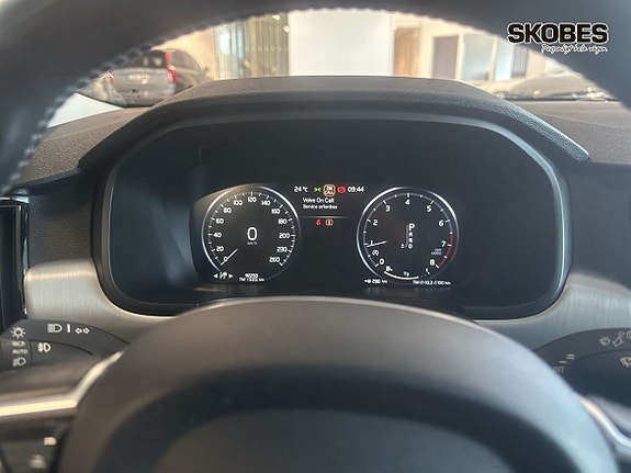 Volvo V90 12 of 18