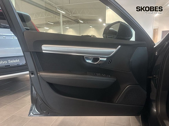 Volvo V90 14 of 18