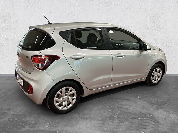 Hyundai i10 5 of 5