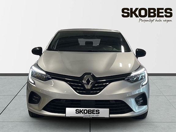 Renault Clio 2 of 5