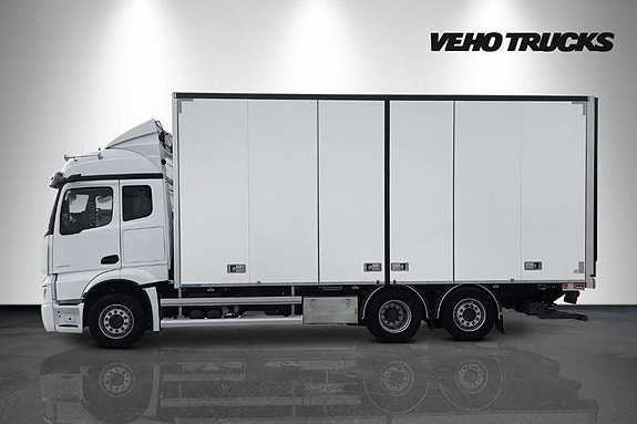Mercedes-Benz Actros 2853 L 6x2 Fjärrtransportfordon 2 of 24