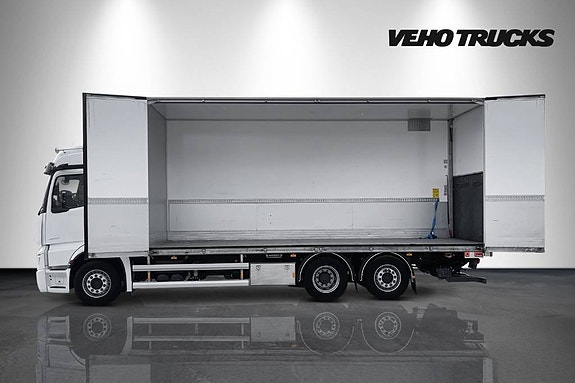 Mercedes-Benz Actros 2853 L 6x2 Fjärrtransportfordon 9 of 24