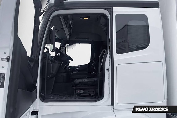 Mercedes-Benz Actros 2853 L 6x2 Fjärrtransportfordon 13 of 24