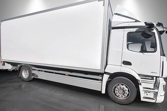 Mercedes-Benz ACTROS e300 4x2 PLS 18 PALLAR ÖPPNINGSBARSIDA 2 of 11