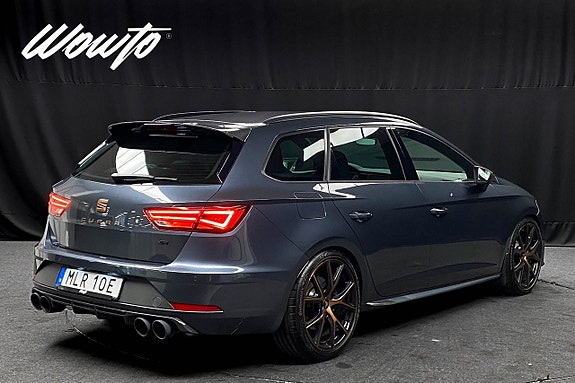 Seat Leon 5 of 5