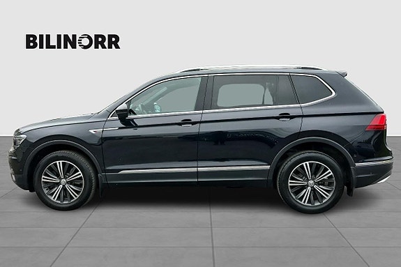 Volkswagen Tiguan Allspace 3 of 5